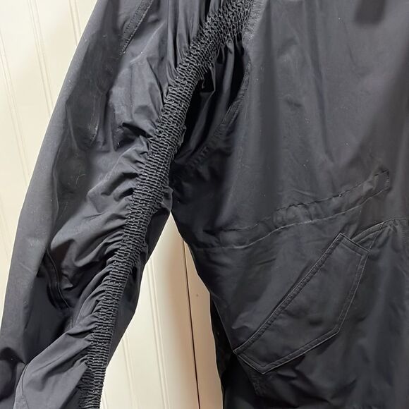 Fabletics black Giana hooded jacket - Picture 3 of 8